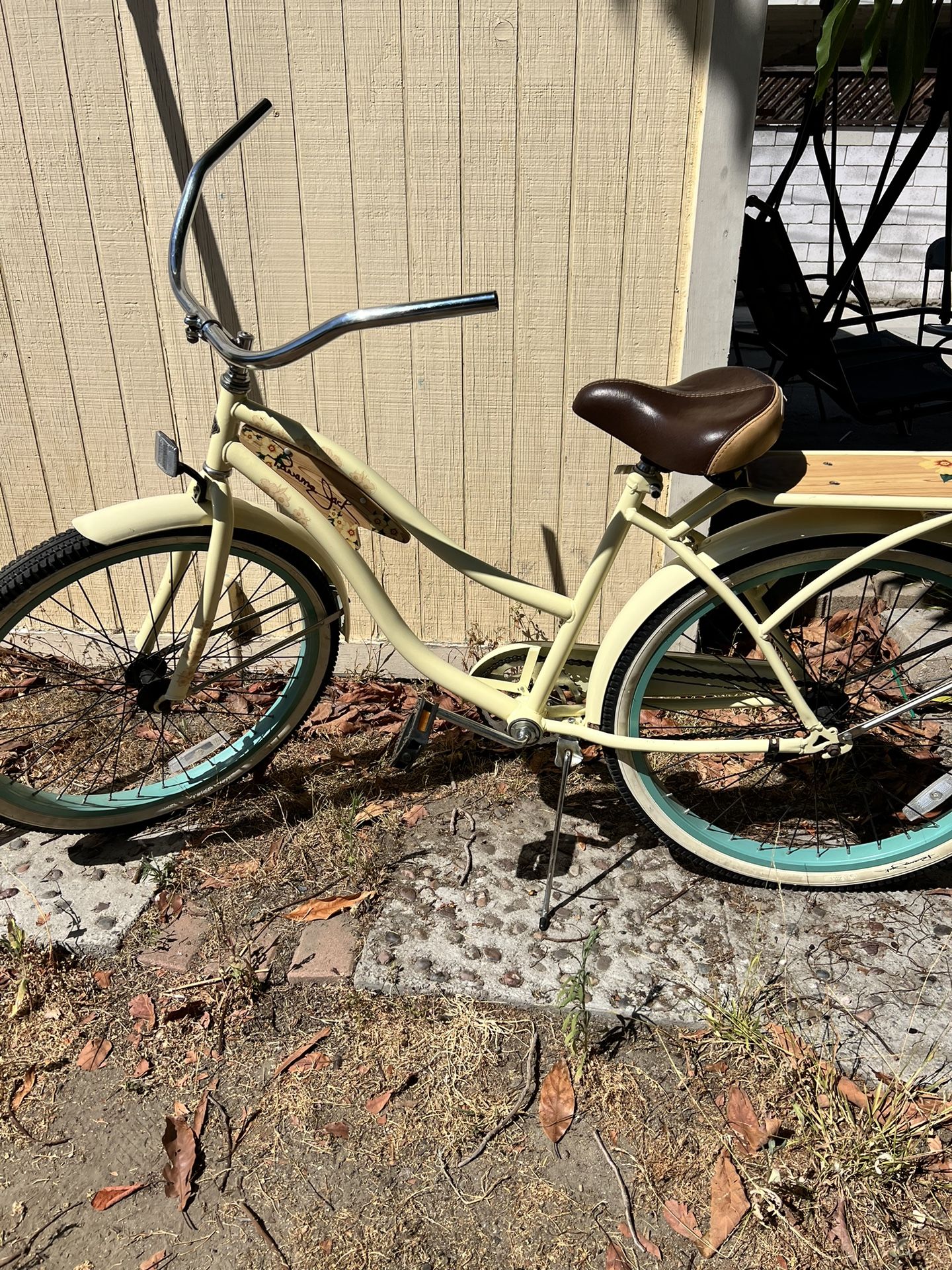 Huffy Panama Jack Cruiser Bike