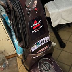 Bissell Vaccum Cleaner Perfect Conditions 