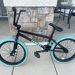 18” Jet Block BMX Bike