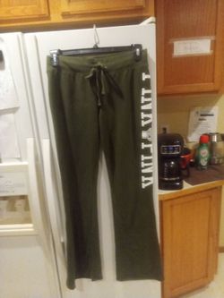 Size M green joggers