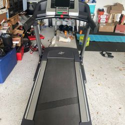 NordicTrack Commercial 1500 Treadmill
