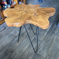 Live Edge Side Table