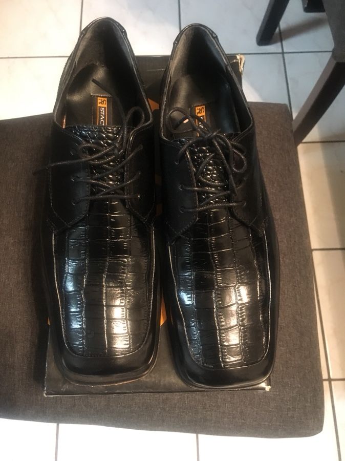 Men Stacey Adams size 9
