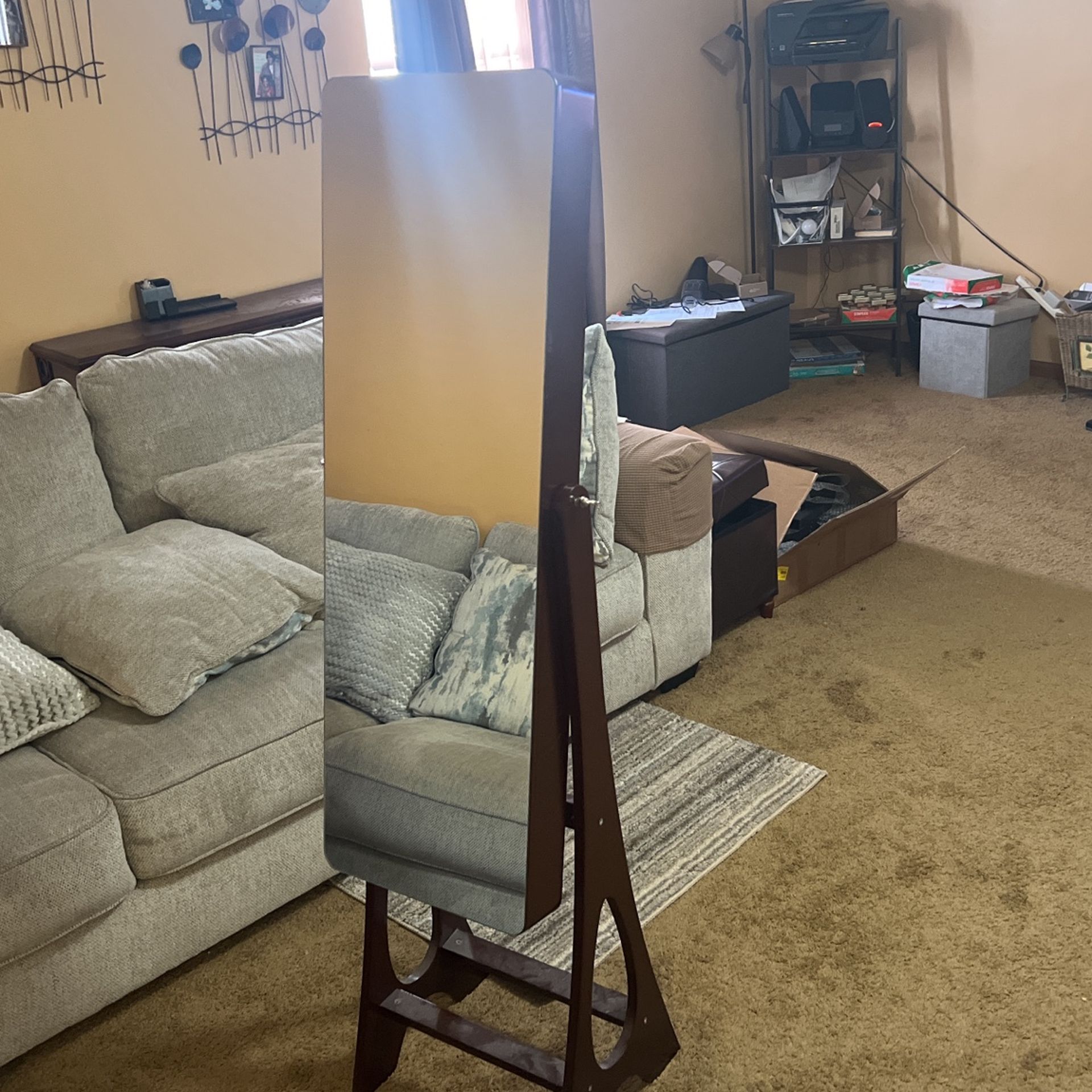 12 LED Jewelry Armorie Cabinet 