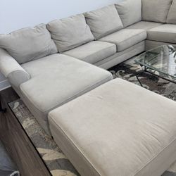 4-Piece Light Gray Sectional / Ottoman Included