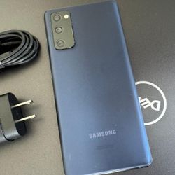 Samsung Galaxy S20 FE  , Factory Unlocked,  Excellent Condition Like New 