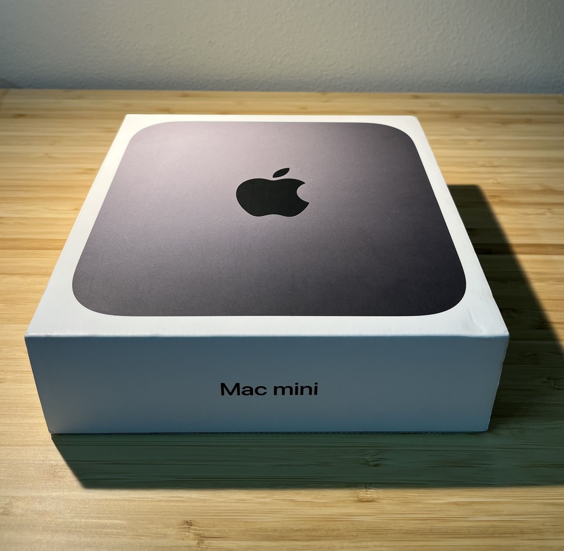 Apple Mac mini 2018 Space Gray i7-8700B 8GB RAM 256GB SSD A1993