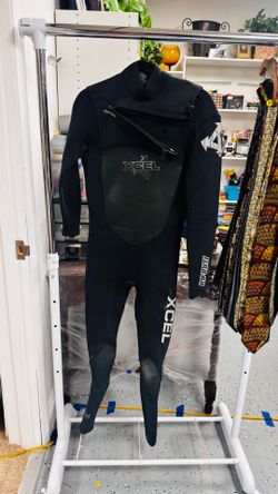 Xcel Hawaii FREE Wetsuit size M