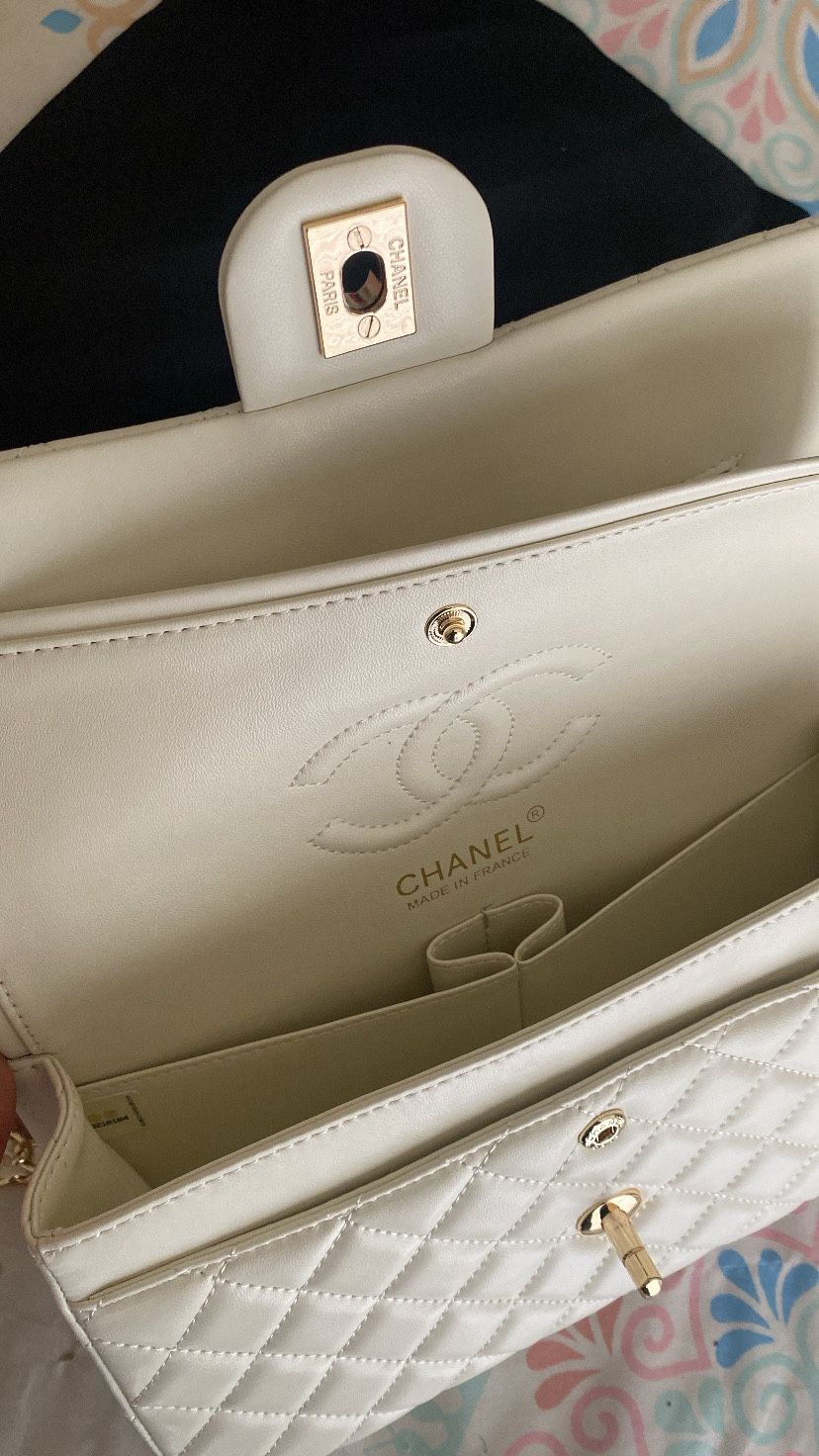 Authentic Chanel Bone Ivory White Caviar Medium Classic Double Flap Bag
