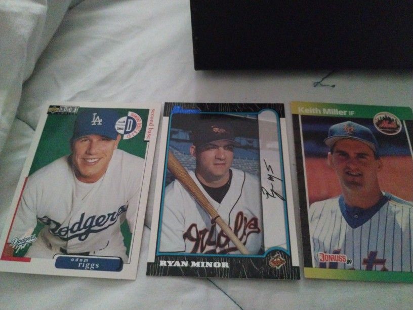 Miscellaneous Sports Cards From The Early 90's