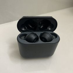 Bluetooth Wireless Skull candy Headphones 