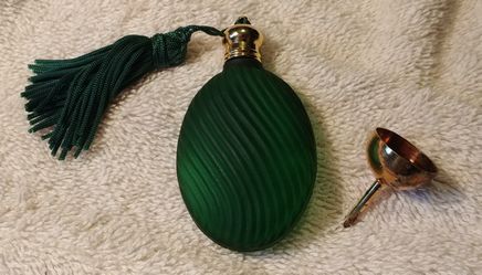 Amazing Vintage Perfume Bottle #304