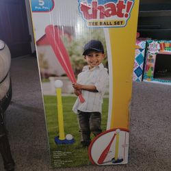 💥NEW TEE BALL SET. STILL IN BOX.