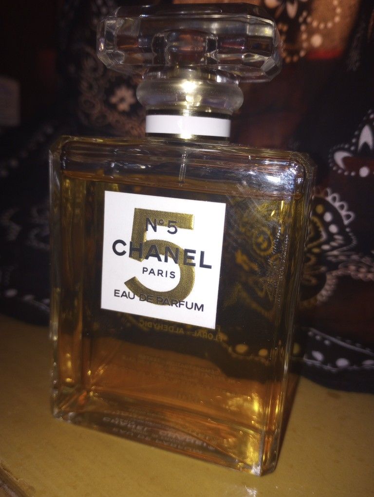 Chanel No 5 Perfume