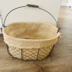 Vintage Basket 