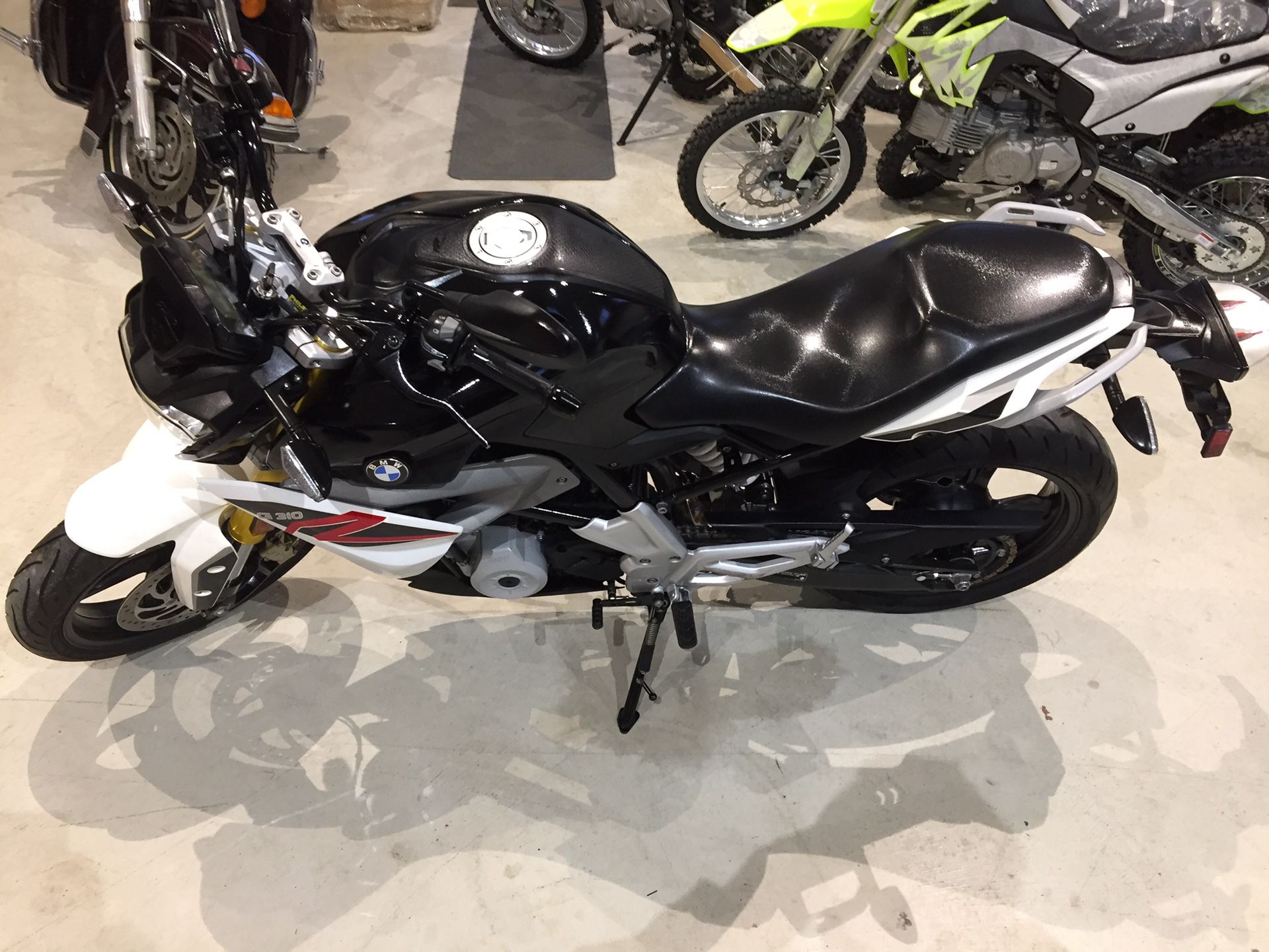 bmw g130