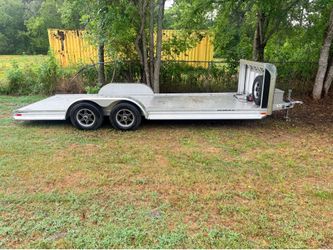 2023 bumper pull Sundowner Trailers