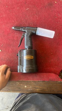 McGRAW Rivet gun