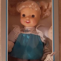 1998 Horsman Hershey's I'm A Kissable Kid Talking Doll