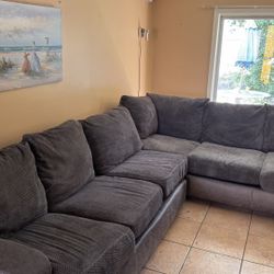 Couch Sectional  