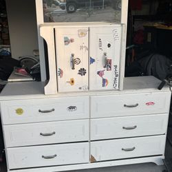 Dresser With Mirror And Nightstand 