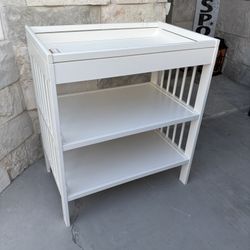 FREE - Children’s Changing Table