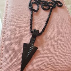 Spearhead Pendant 24in Black Chain...metal Zinc Alloy Material 