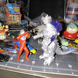 Hasbro...Mecha Godzilla And Ultron Mini.