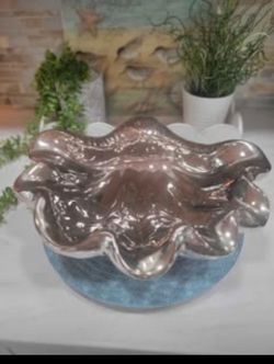 2747#🦀17" x 15" Clam Centerpiece *Silver  Scalloped Clam  Bowl