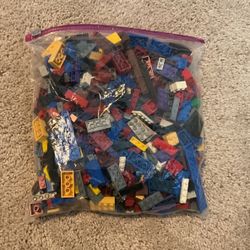 Non Lego Bricks (quart Bag Full)