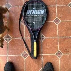 Tennis Racket 