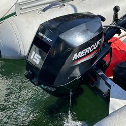 Mercury  Fourstroke Outboard Motor 15hp