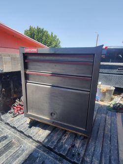 Craftsman rolling cabin