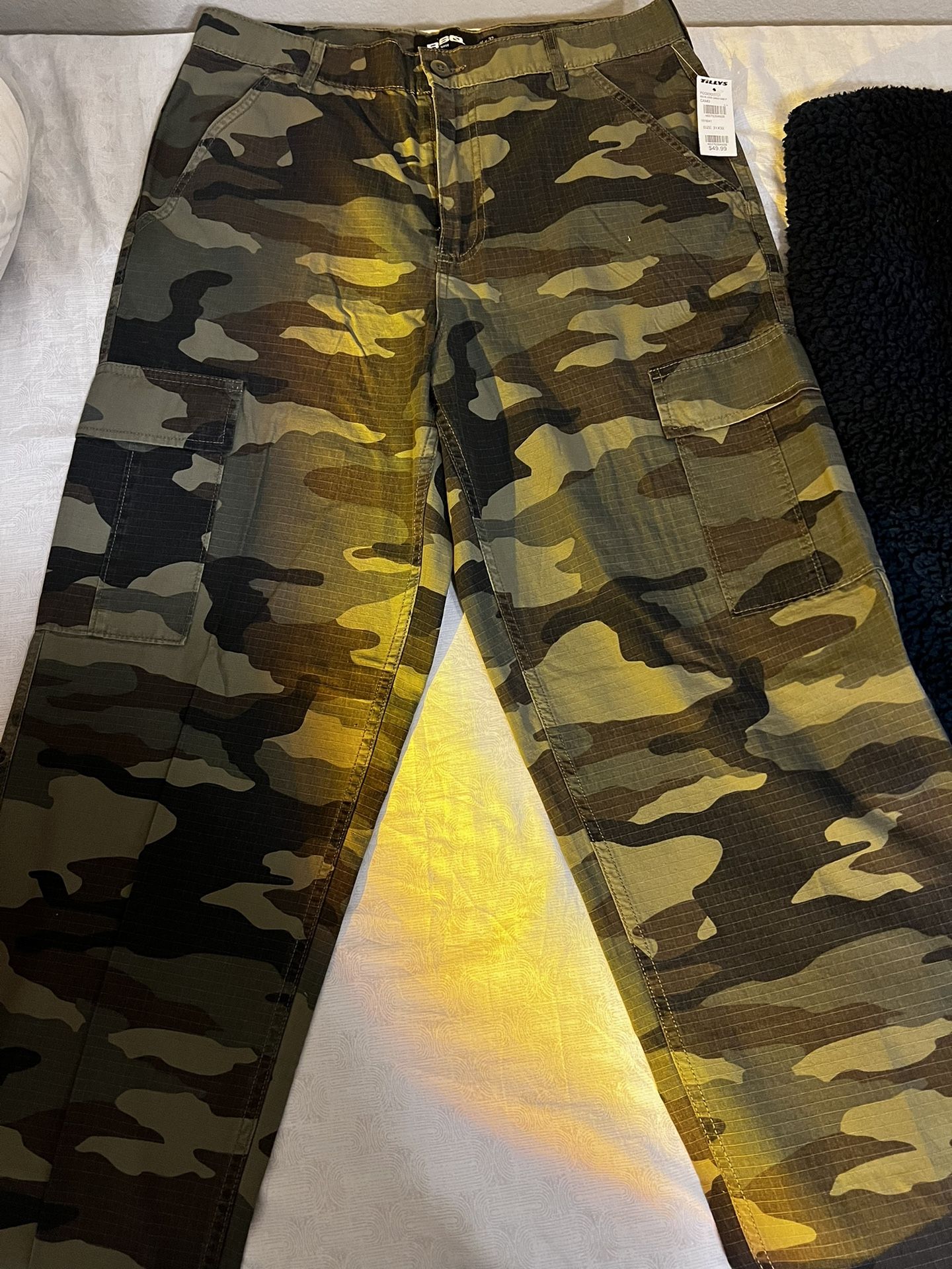 Camo Cargos 