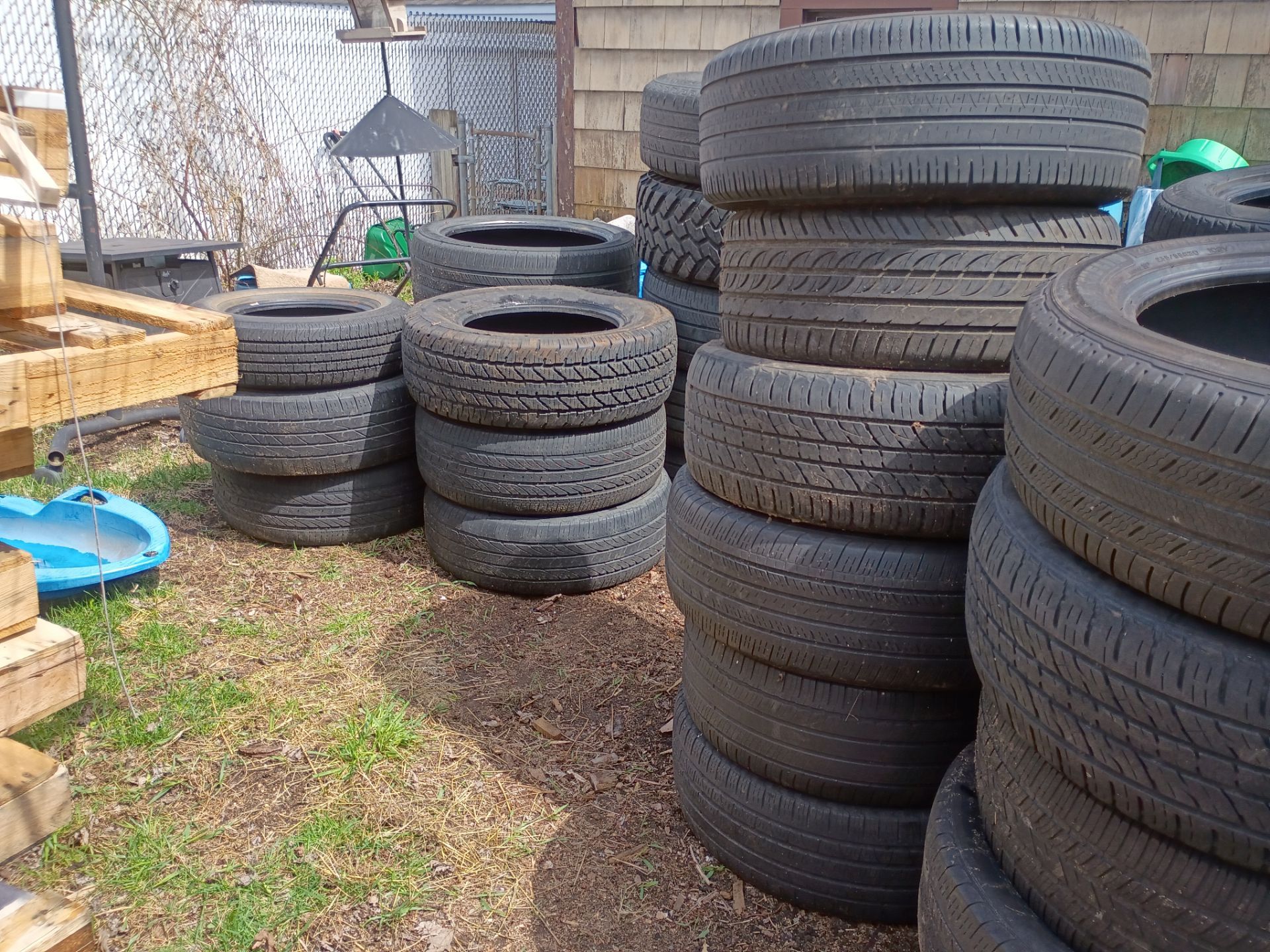 Tires free in good condition need them gone today please come