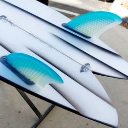 FCS2/FUTURE BASE  K2 GLASS /HEXCORE TWIN SURFBOARD FINS