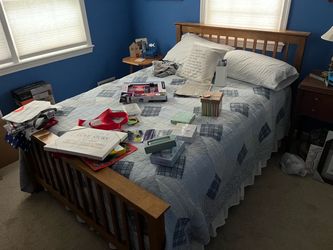 Full size bed for sale