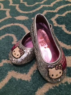 Hello Kitty Belly Flats Size: 5T