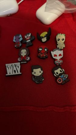 different croc charms 