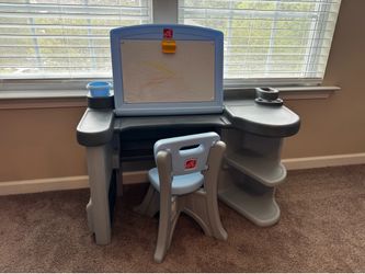 Toddler art table