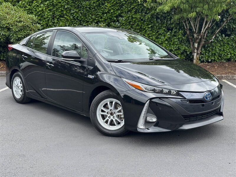 2021 Toyota Prius Prime Limited