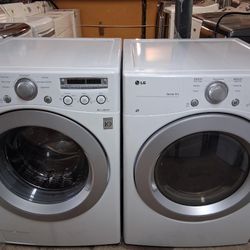 LG Front Load Washer And Dryer Set 