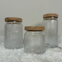 Set of 3 Glass Jars with Lids