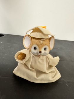 Vintage Porcelain Graduate Mouse Figurine - Cap & Gown