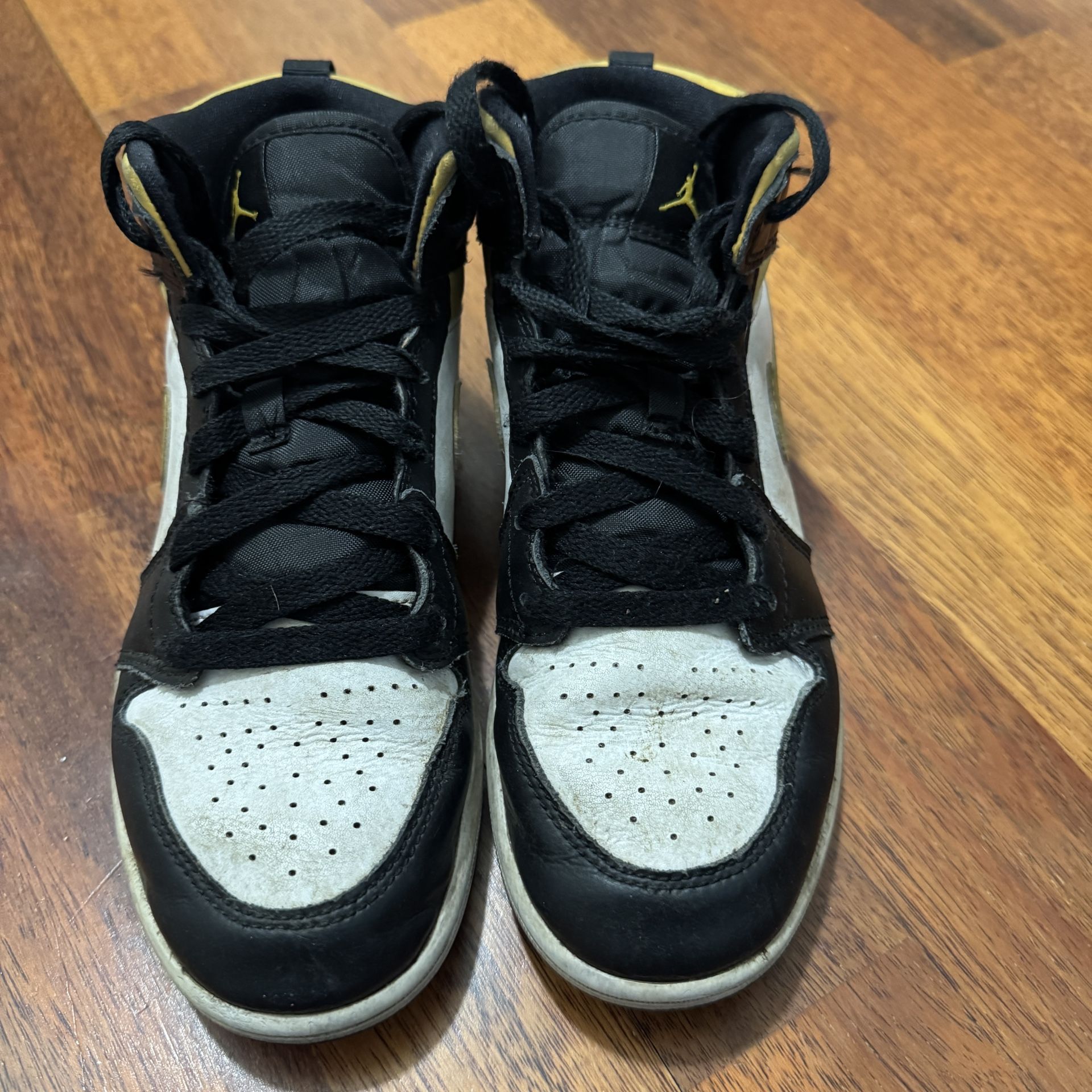 Little Kids Jordan Sneakers