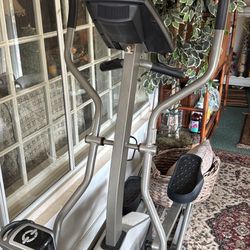 Merit Fitness stairstepper series 725E