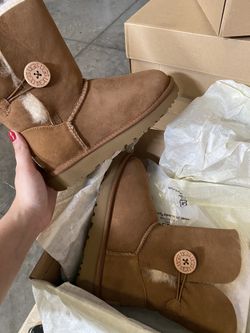 UGG womens boots brown gray and black