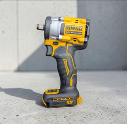 DeWalt 20V Brushless Cordless Impact Wrench.           🔖Firm Price