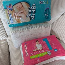 Diapers (140) baby size 1 Kirkland Costco comforts stater bros