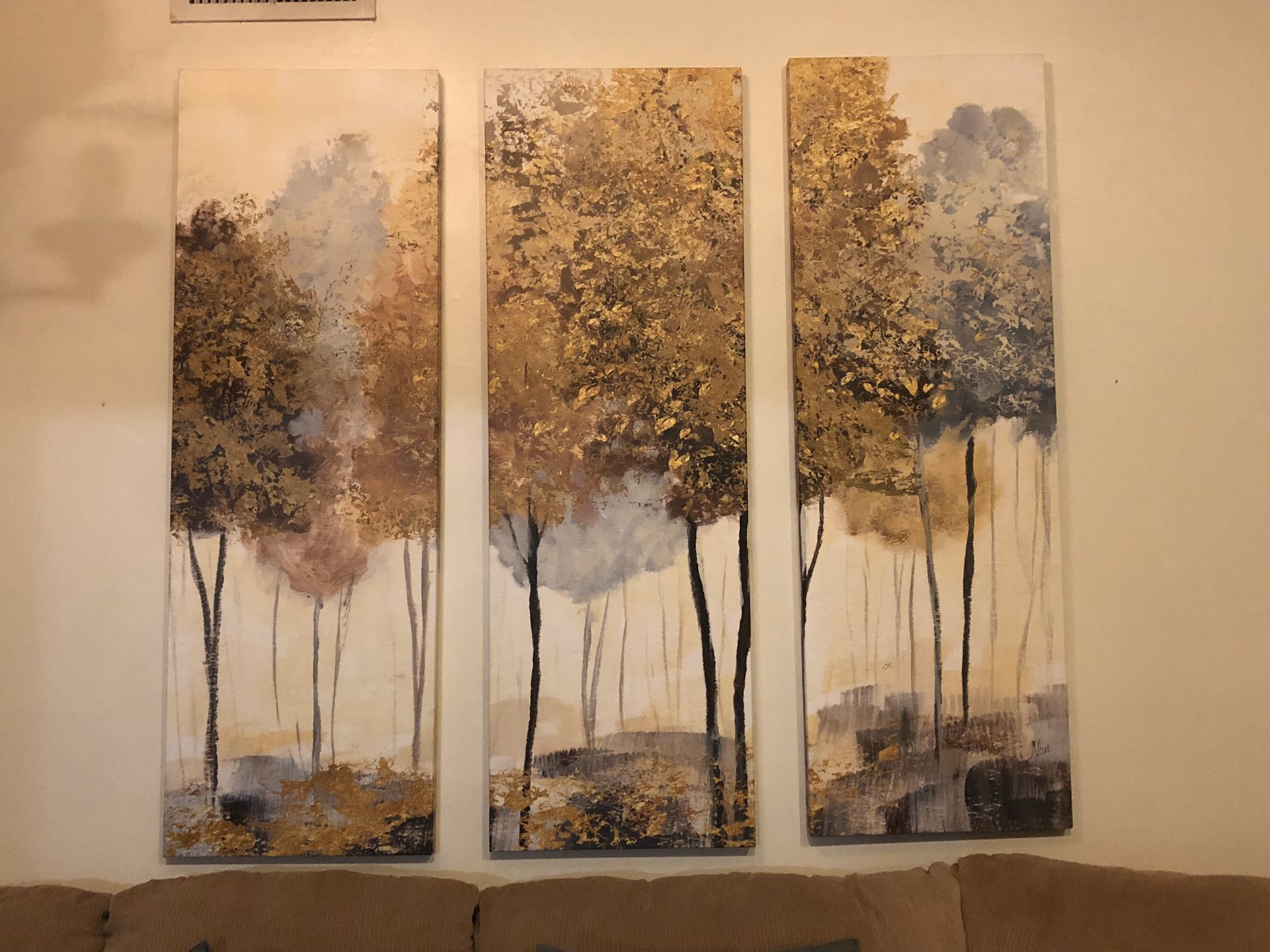 Large oleo canvas trio, large